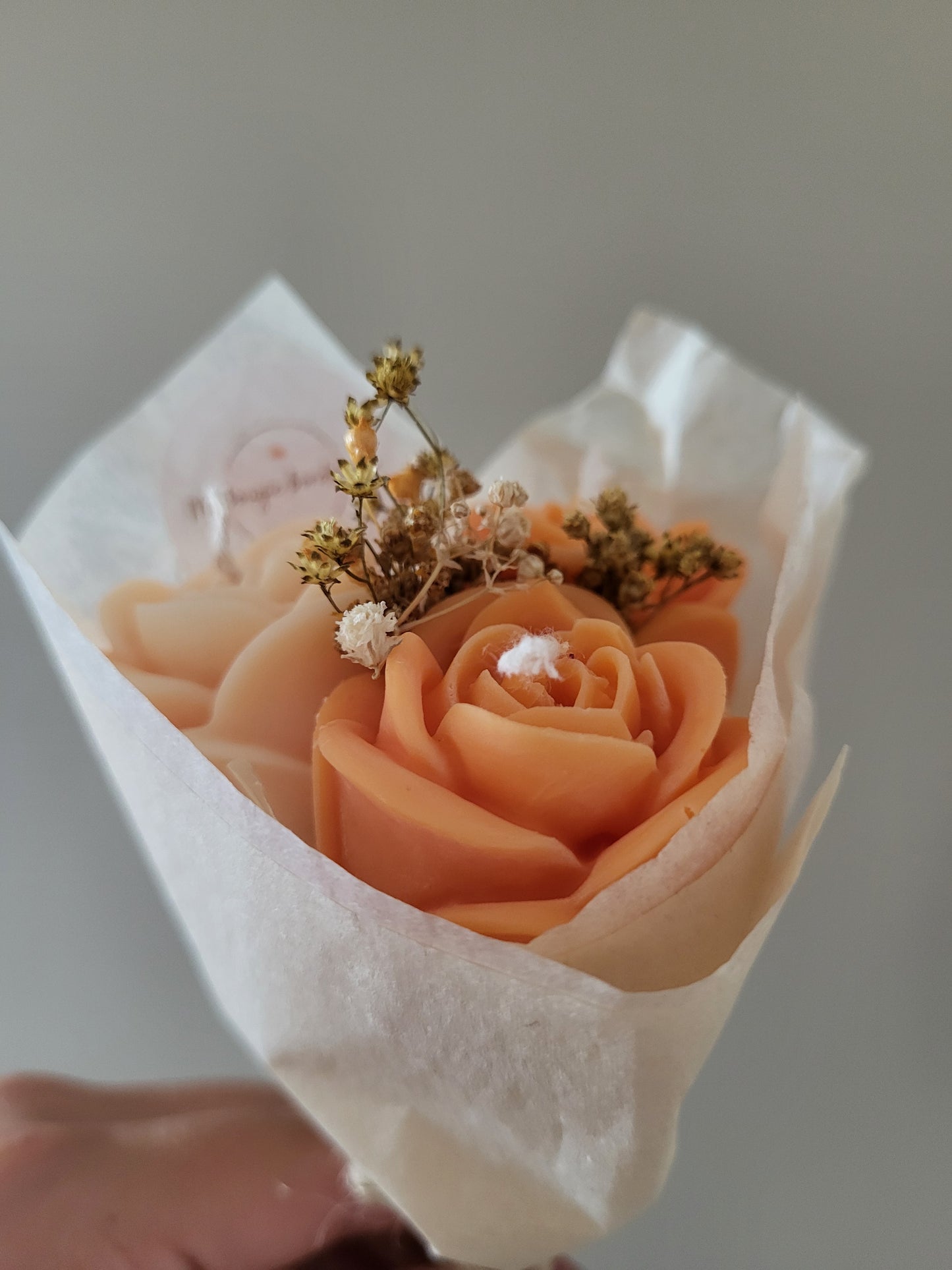 Bouquet de 3 roses en bougies - taille S (saumon & orange)