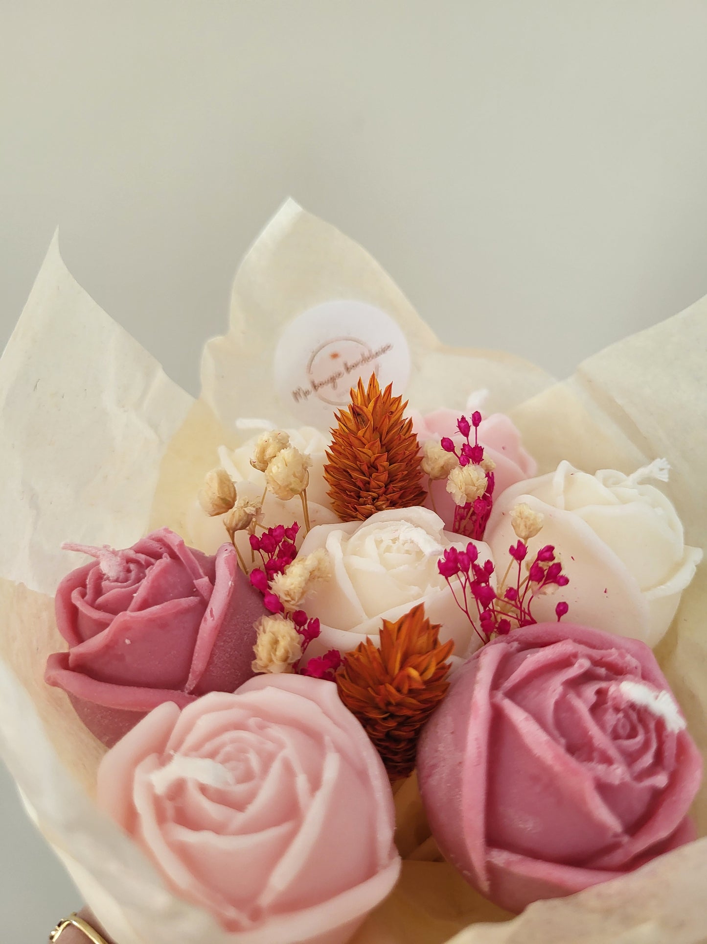 Bougie fleurie artisanale – Bouquet Rosalia en bougie fait main