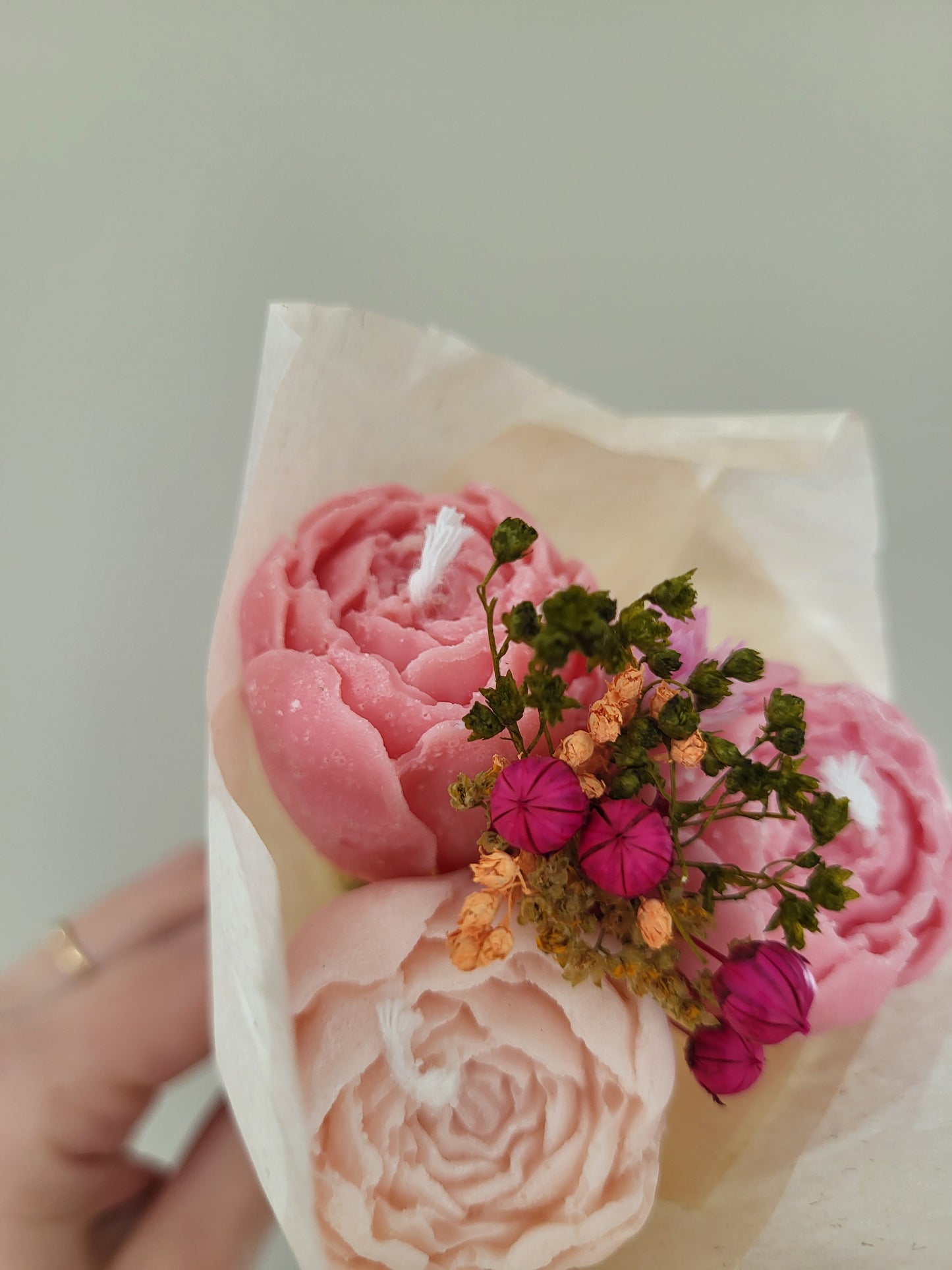 Bougie décorative - Bouquet de pivoines jour 7