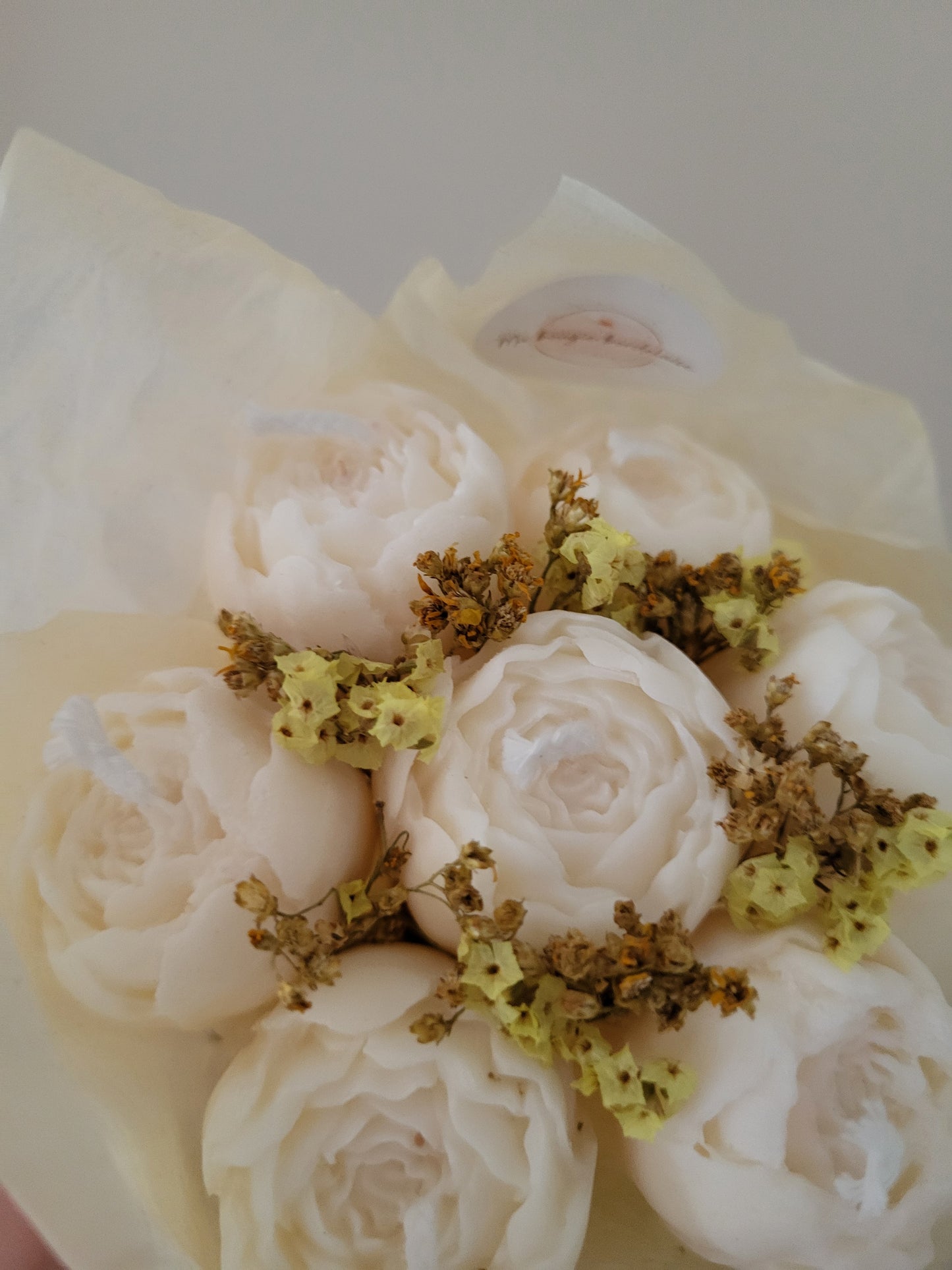 Bouquet de pivoines en bougie artisanale